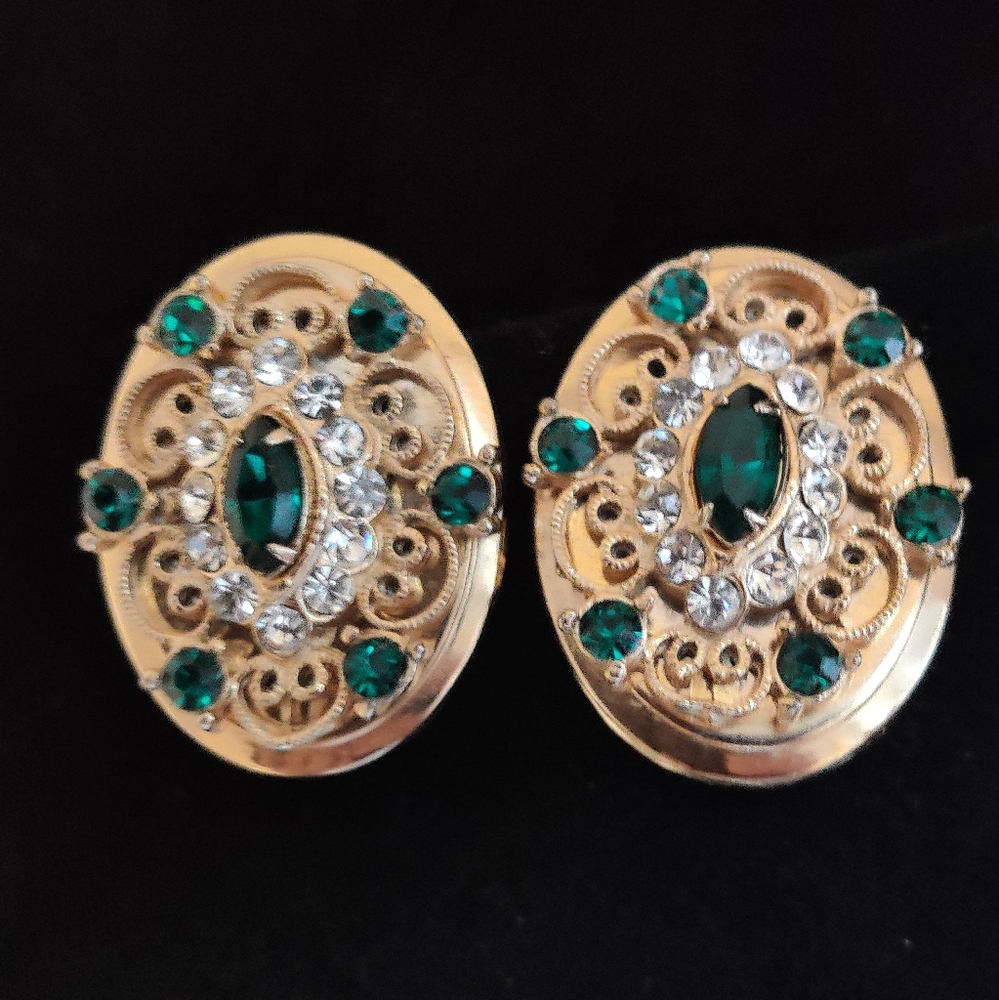 Vintage Coro Emerald Glass Earrings
